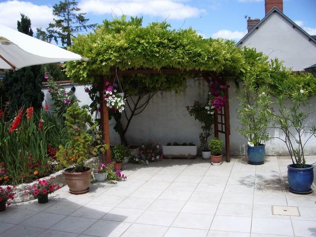 Les Glycines Bed & Breakfast Plaimpied-Givaudins Bagian luar foto